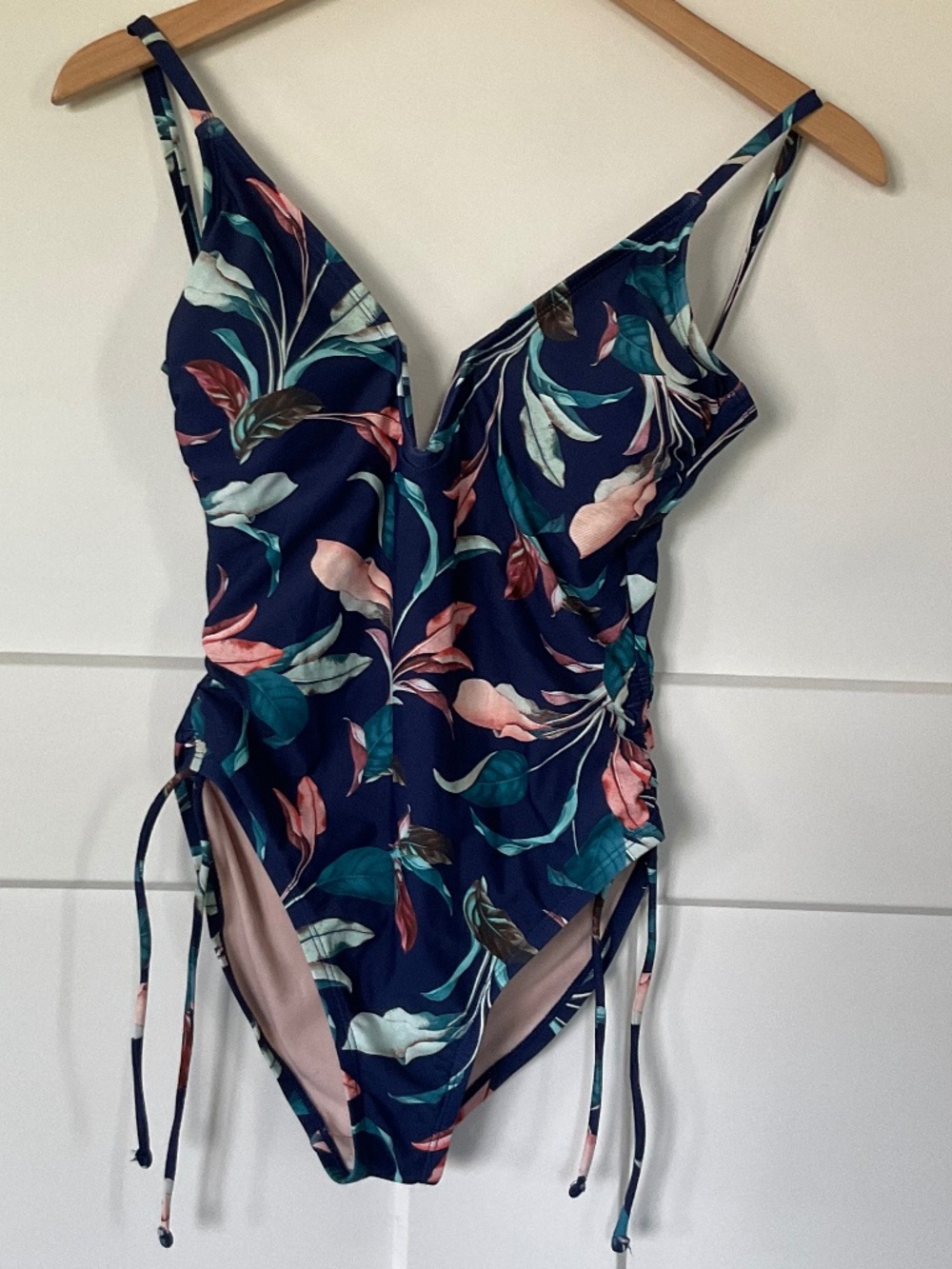 Mynah Lush Leaves One Piece Swimsuit NWT Size XS